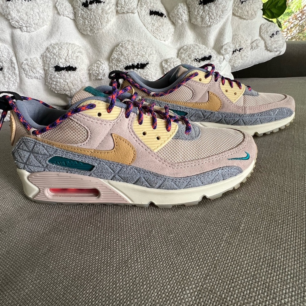 Nike Multicolor Athletic Shoes